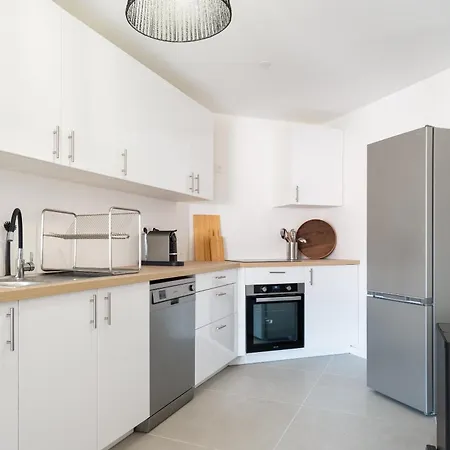 아파트 Luxury Sun'sete *