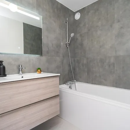 Luxury Sun'sete דירה *